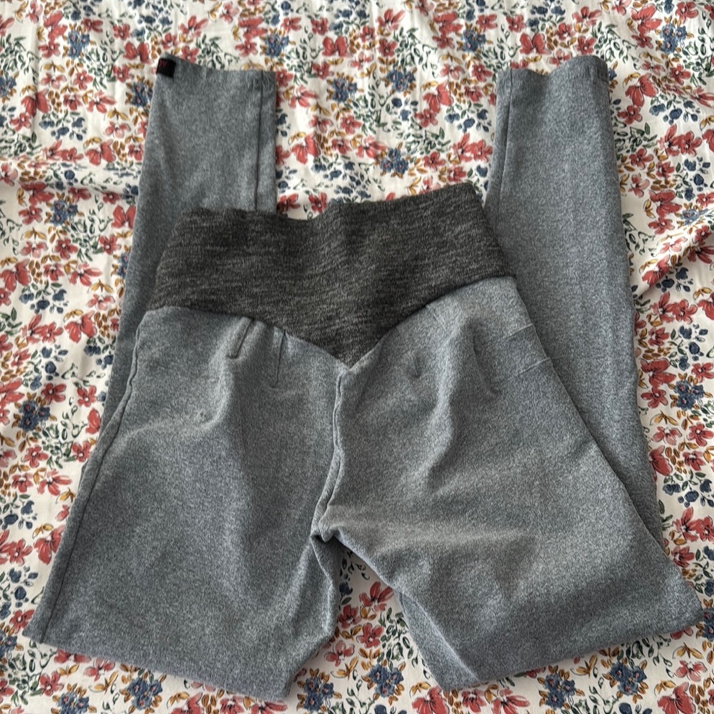 Blue body Brazil Gray High-Waist Leggings with Chevron Waistband